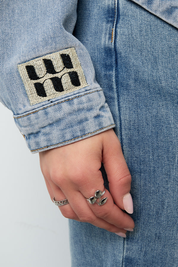 Denim Women's Jacket Classic Fit with Brand Logo Patch