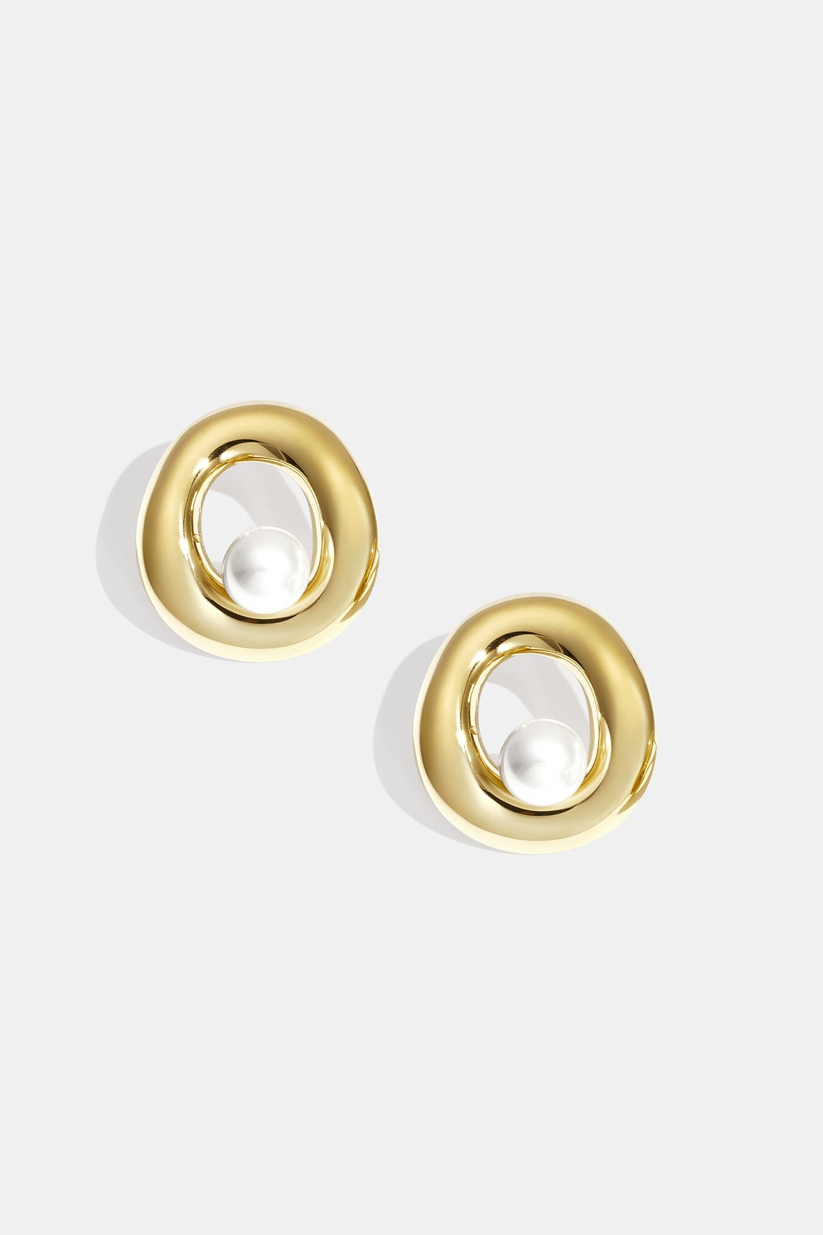Stud Earrings Circle - Oorbellen Knopjes | SERAMODE